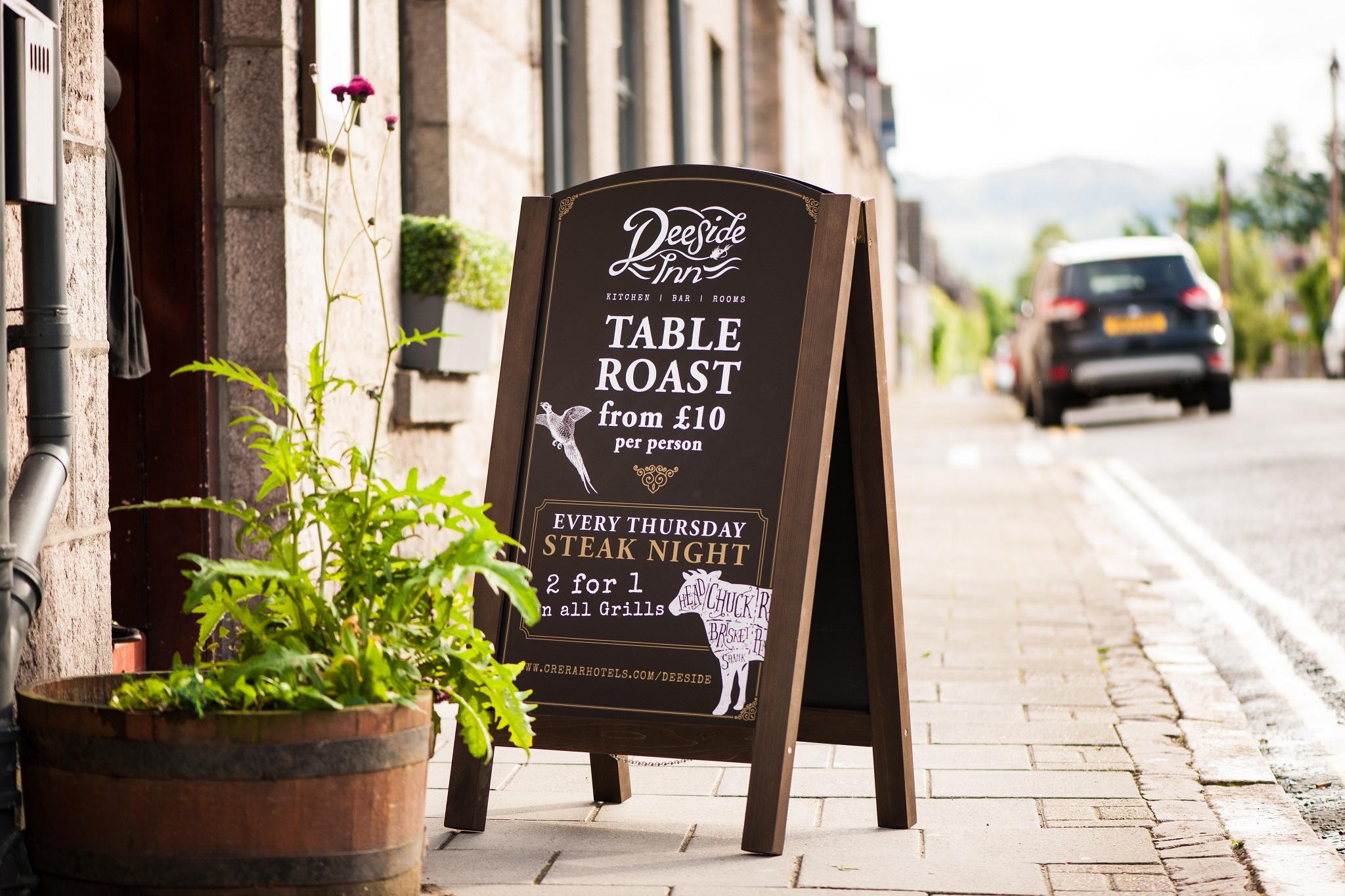 Balmoral Arms Hotel Ballater Exterior foto